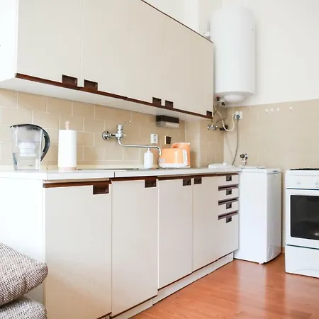 Charming Close To Old Town&metro Appartement Praag